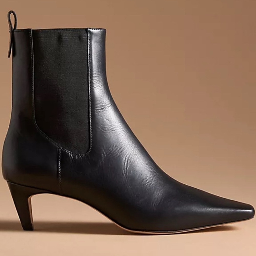 Reformation Roberta Black Snip Toe Ankle Boots 7